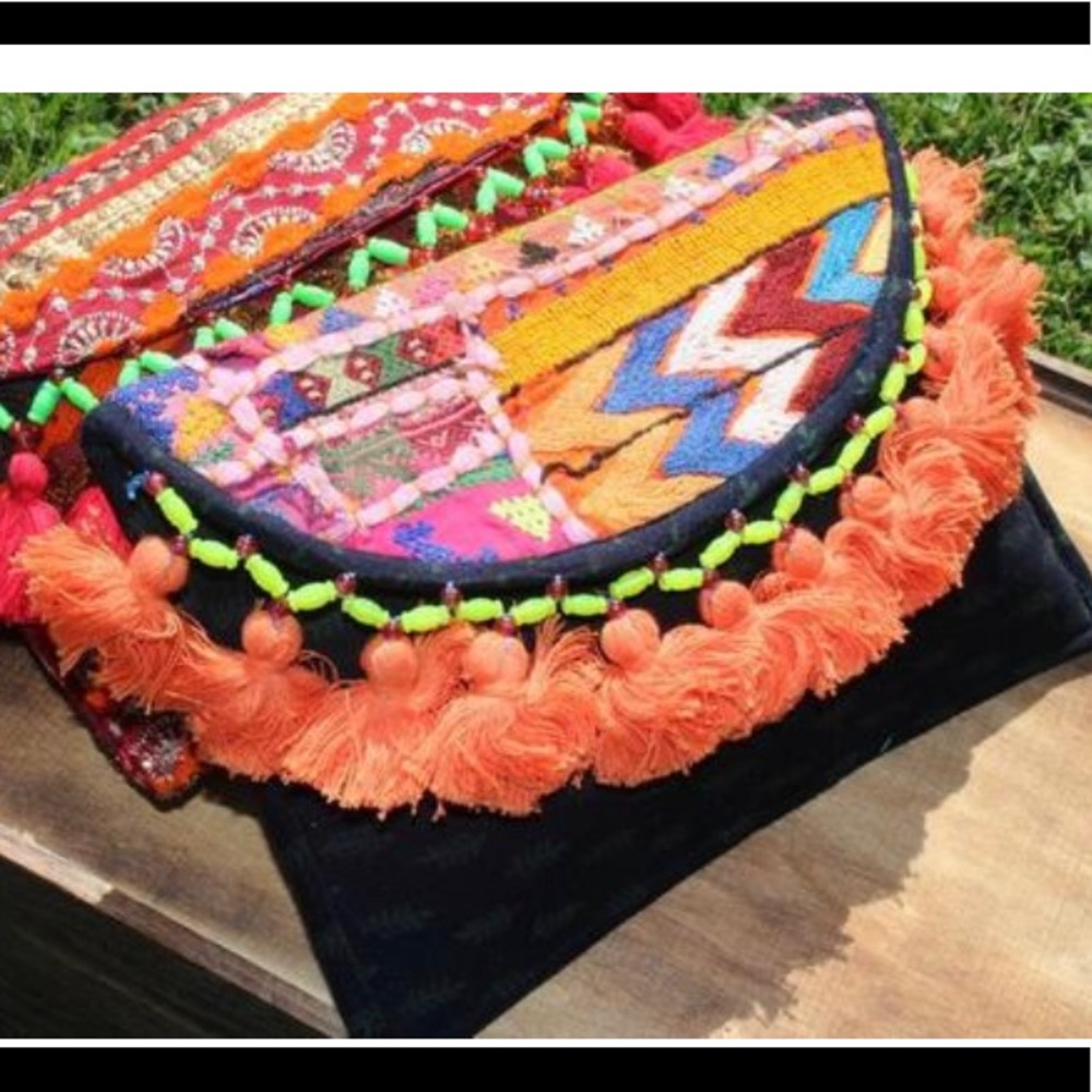 Banjara Boho vintage tassel clutch/ cross body bag Ibiza club fashion